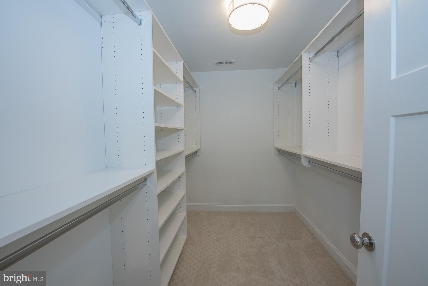 323 Abbey Road Berwyn, PA 19312 - Photo 35 of 54 Gallery Image 35