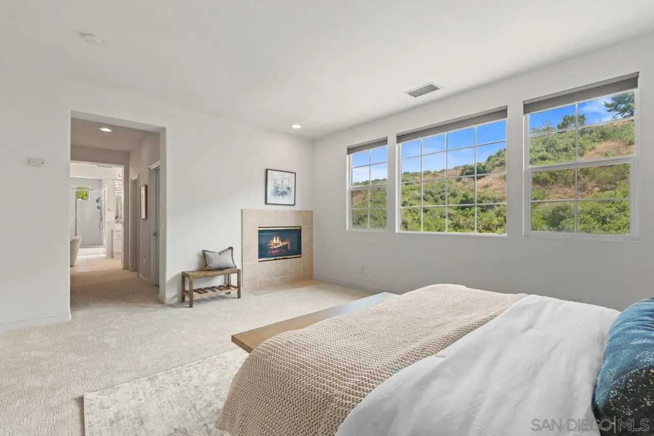 2785 Ridgegate Row La Jolla, CA 92037 - Photo 21 of 32
