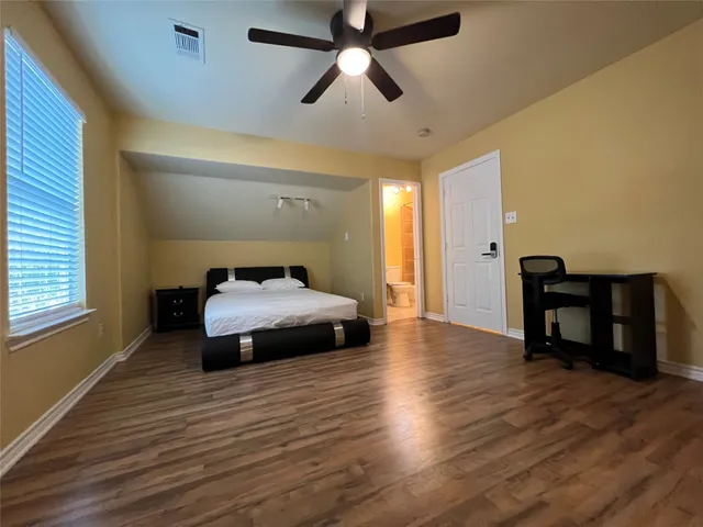 $850 | 125 Pine Street, Prairie View, TX 77445