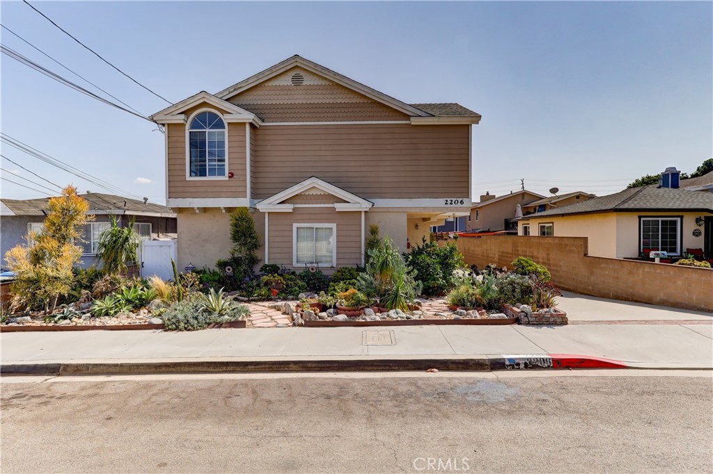 3 townhomes in complex