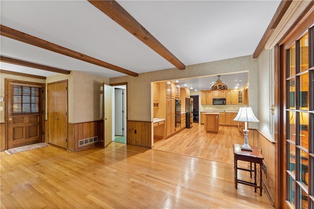 1901 Highgate Road Pittsburgh, PA 15241 - Photo 11 of 33 Gallery Image 11