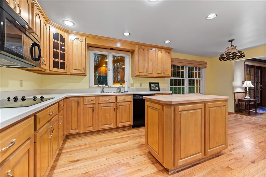 1901 Highgate Road Pittsburgh, PA 15241 - Photo 13 of 33 Gallery Image 13
