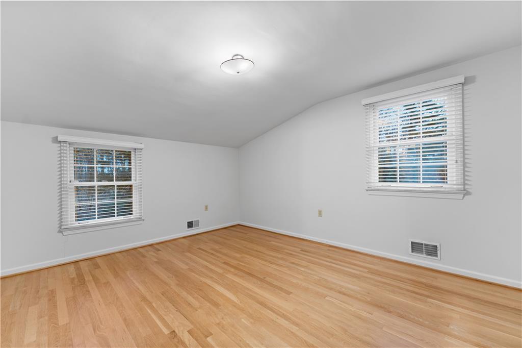 1901 Highgate Road Pittsburgh, PA 15241 - Photo 21 of 33 Gallery Image 21