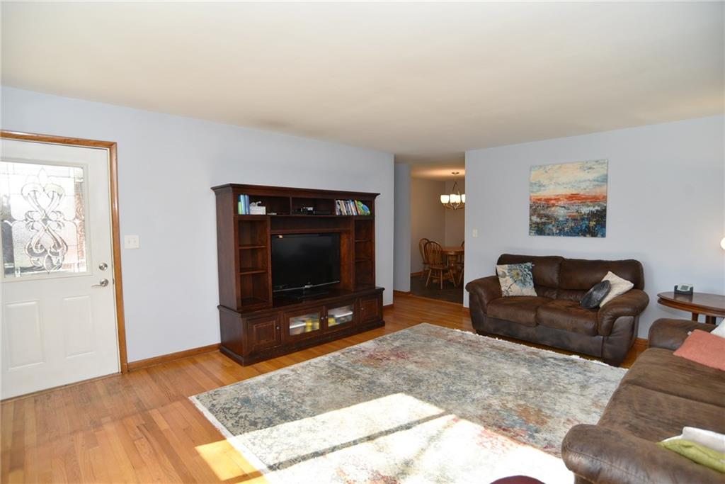 1212 Price Road Avon, IN 46123 - Photo 3 of 31 Gallery Image 3