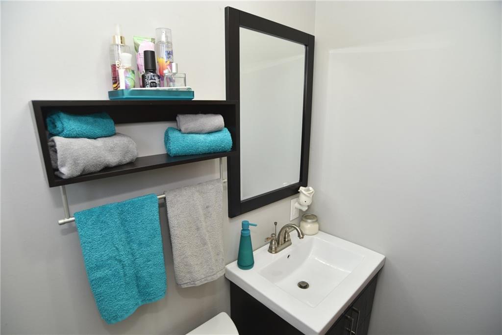 1212 Price Road Avon, IN 46123 - Photo 10 of 31 Gallery Image 10