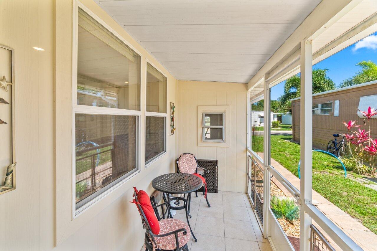 8388 Chisum Trail Boca Raton, FL 33433 - Photo 15 of 26 007-8388ChisumTrail-BocaRaton-FL-33433-S