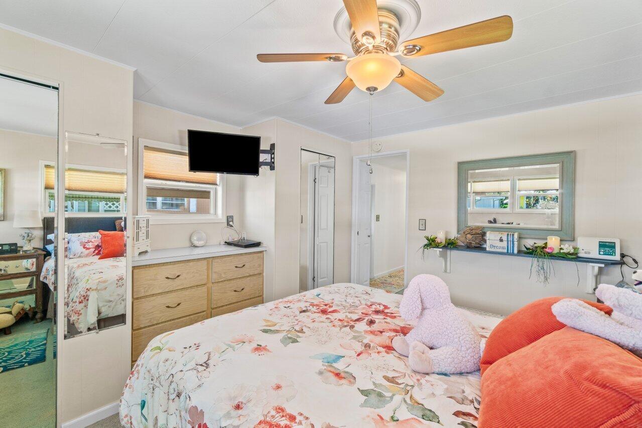 8388 Chisum Trail Boca Raton, FL 33433 - Photo 21 of 26 024-8388ChisumTrail-BocaRaton-FL-33433-S