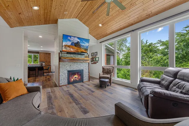 $975,000 | 5121 Dudley Lake Path, Faribault, MN 55021