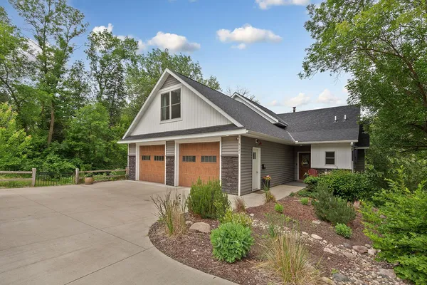 $947,000 | 5121 Dudley Lake Path, Faribault, MN 55021