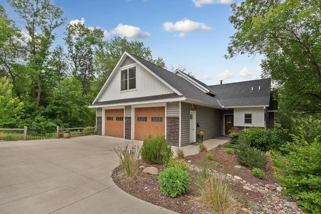 $975,000 | 5121 Dudley Lake Path, Faribault, MN 55021