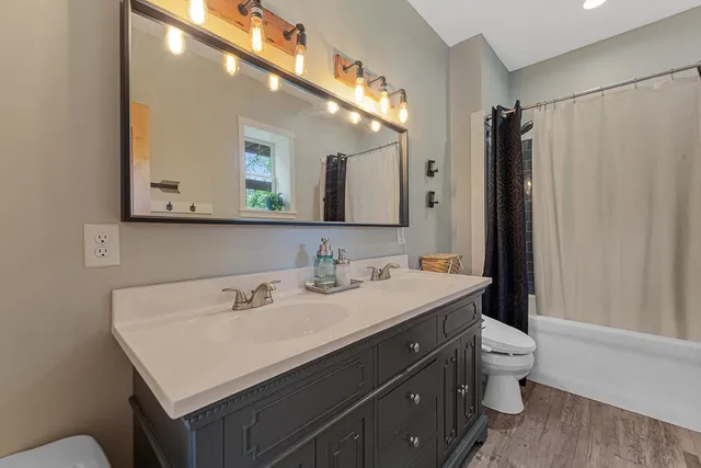 $975,000 | 5121 Dudley Lake Path, Faribault, MN 55021