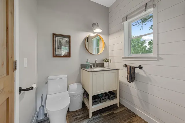 $975,000 | 5121 Dudley Lake Path, Faribault, MN 55021