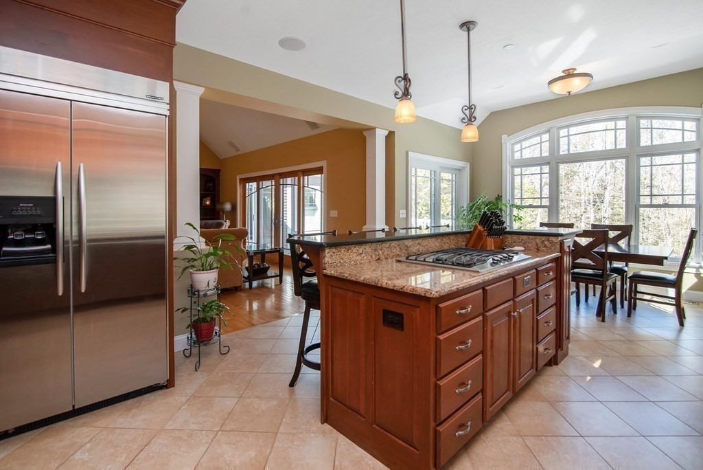 17 Danforth Farm Road Wilbraham, MA 01095 - Photo 17 of 38
