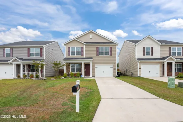 $1,875 | 107 Walton Drive, New Bern, NC 28562