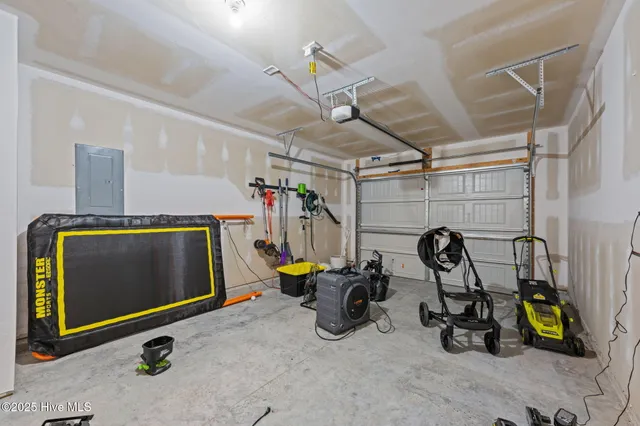 $1,875 | 107 Walton Drive, New Bern, NC 28562