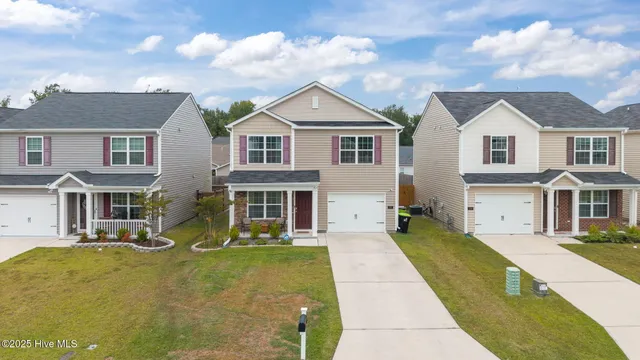 $1,875 | 107 Walton Drive, New Bern, NC 28562