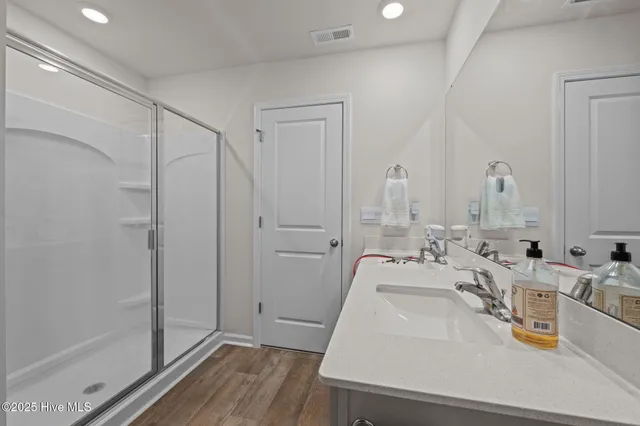 $1,875 | 107 Walton Drive, New Bern, NC 28562