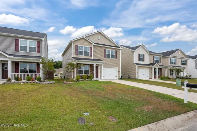 $1,875 | 107 Walton Drive, New Bern, NC 28562