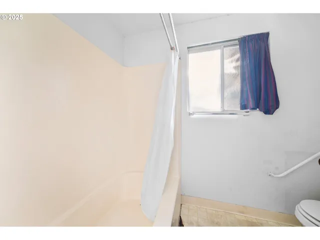 $375,000 | 203 Southeast 11th Circle, Battle Ground, WA 98604