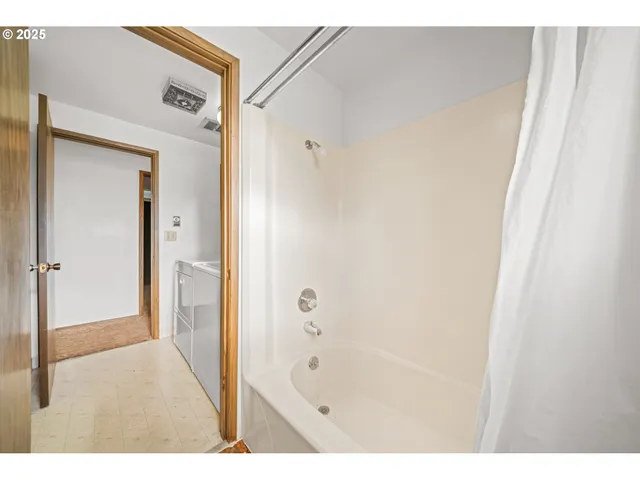 $375,000 | 203 Southeast 11th Circle, Battle Ground, WA 98604