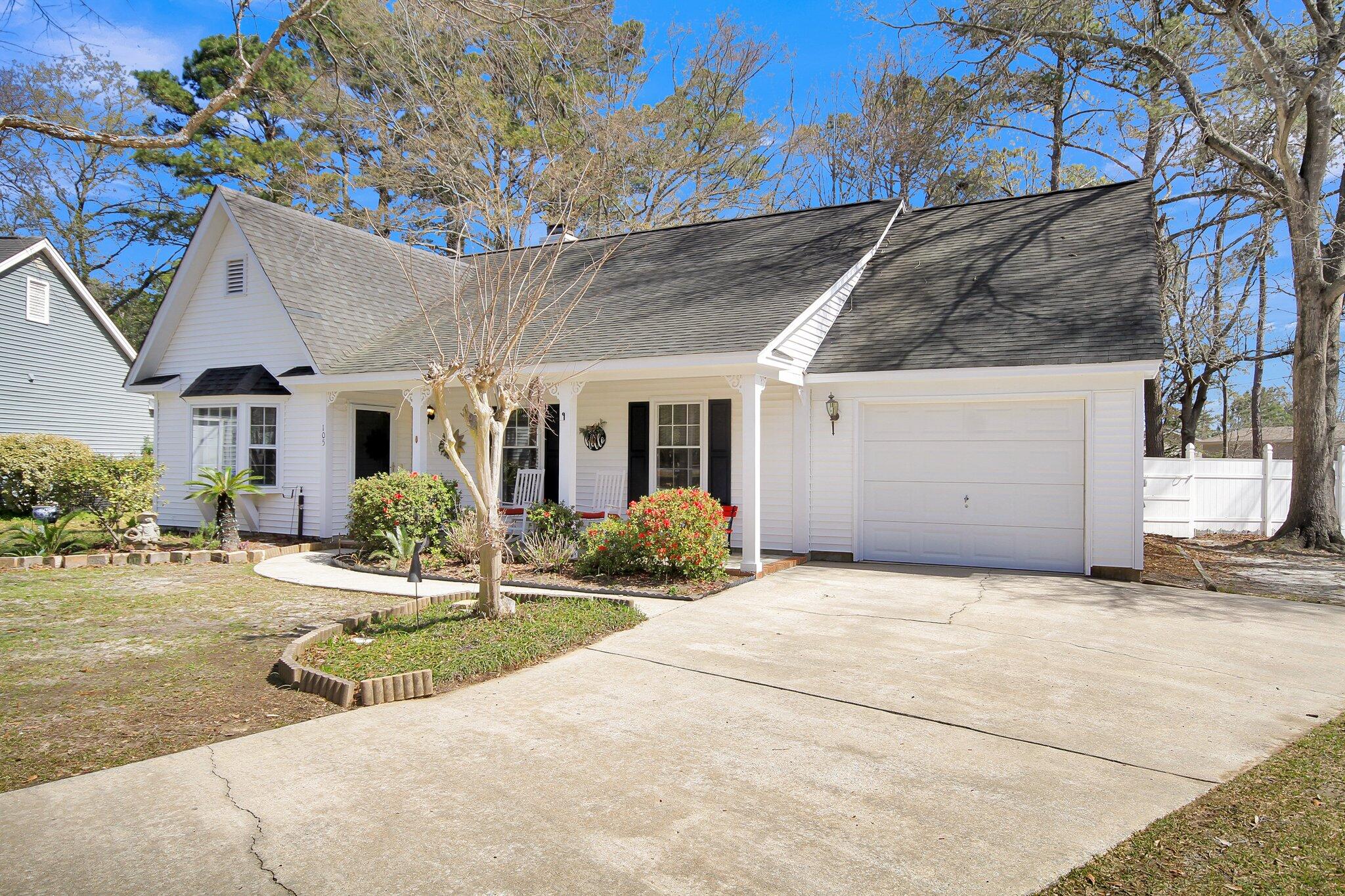 105 Welwyn Road Summerville, SC 29485 - Photo 4 of 35 CREM - 105 Welwyn-4
