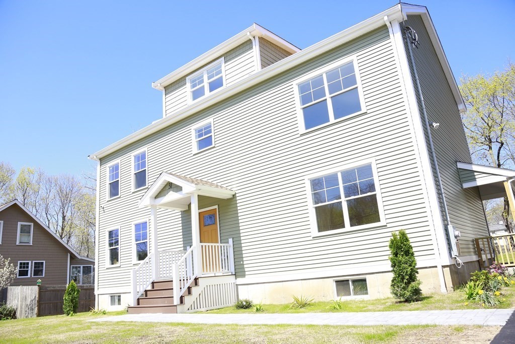 31 Short Street Walpole, MA 02032 - Photo 2 of 30 Gallery Image 2
