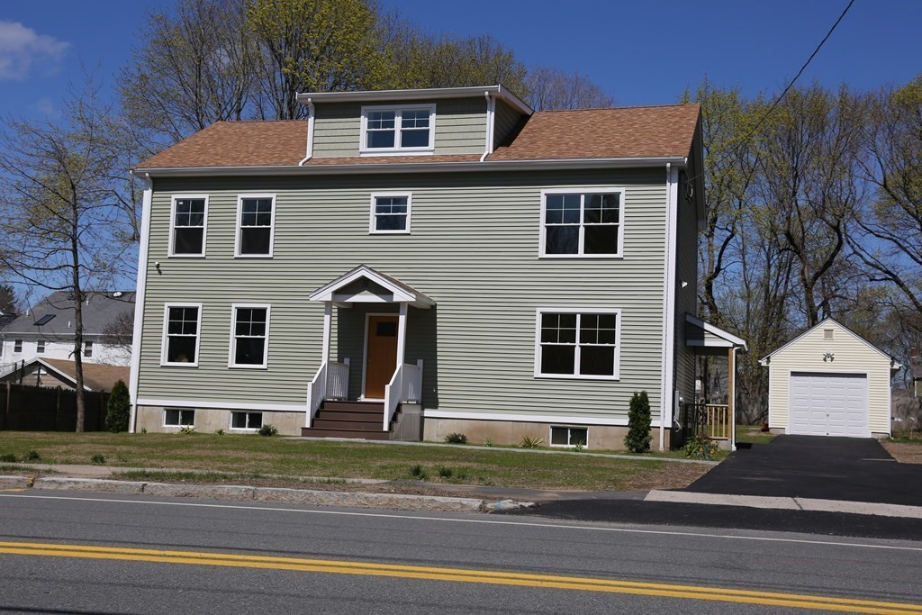 31 Short Street Walpole, MA 02032 - Photo 3 of 30 Gallery Image 3