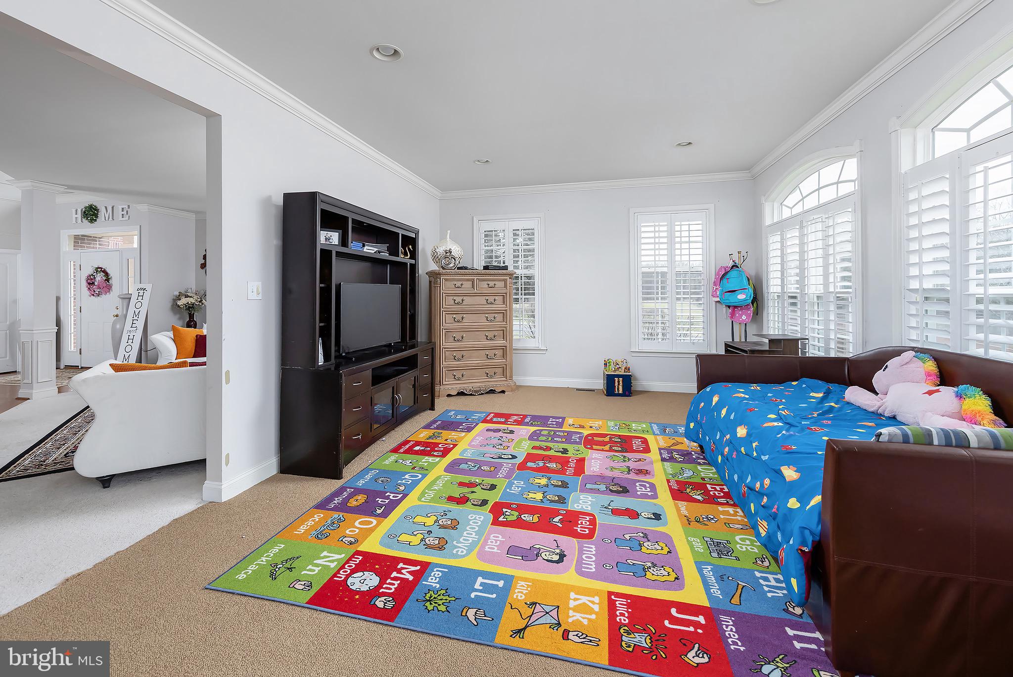 8 Curtmantle Road Mickleton, NJ 08056 - Photo 11 of 36 Solarium