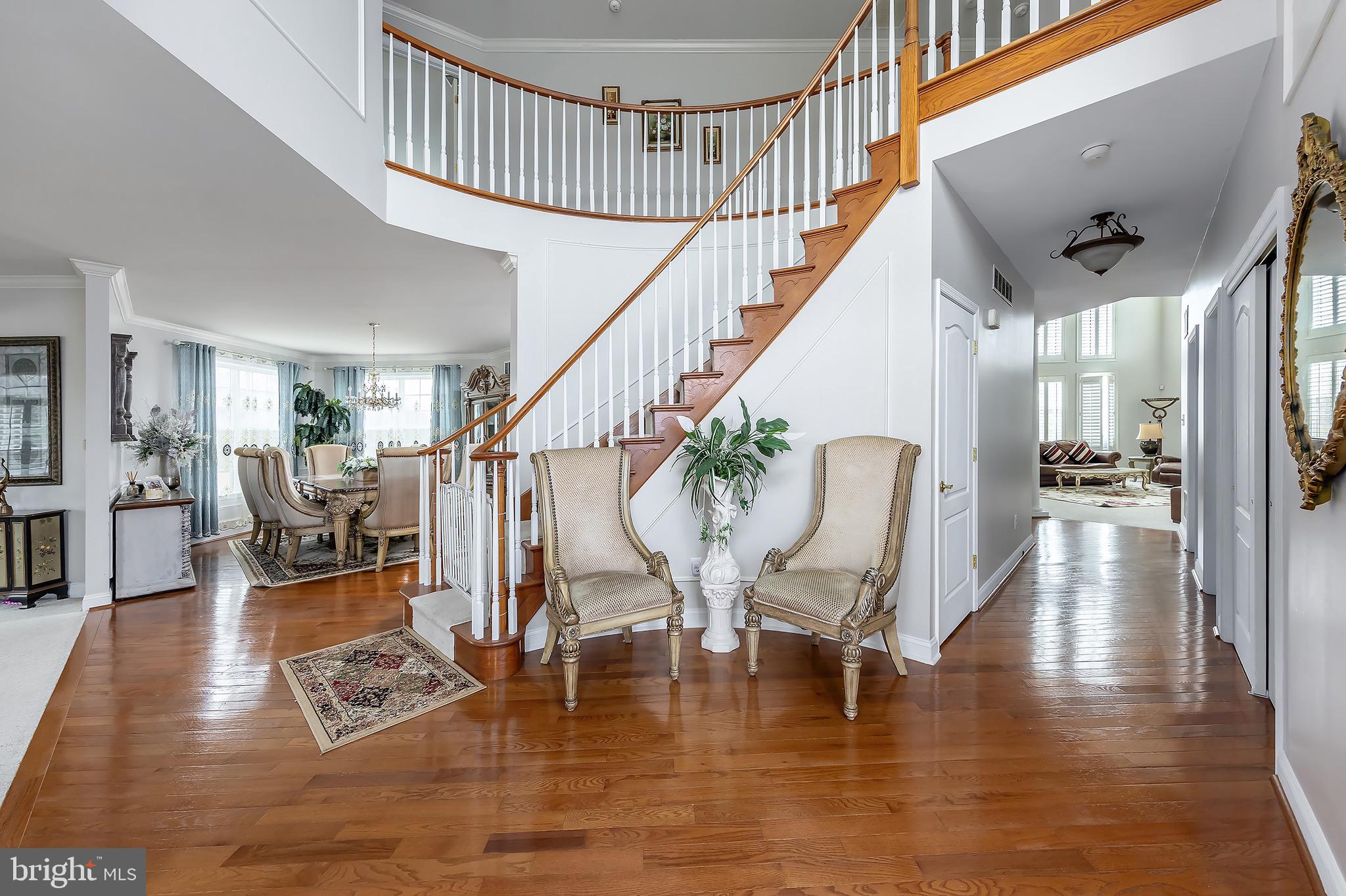 8 Curtmantle Road Mickleton, NJ 08056 - Photo 2 of 36 Foyer w/ Curved Staircase