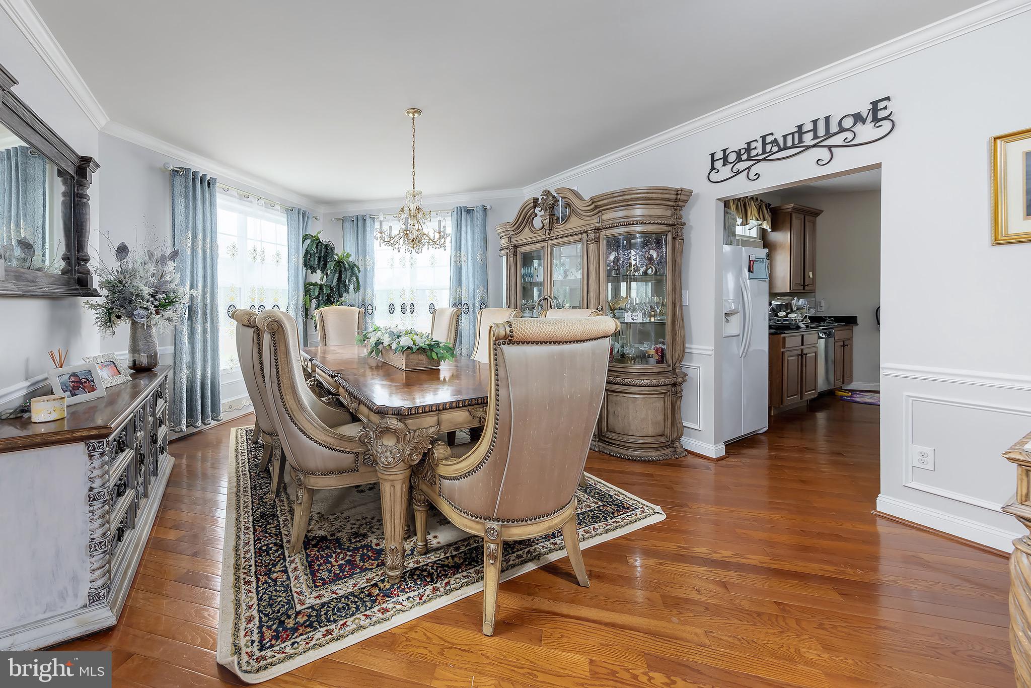 8 Curtmantle Road Mickleton, NJ 08056 - Photo 4 of 36 Dining Room