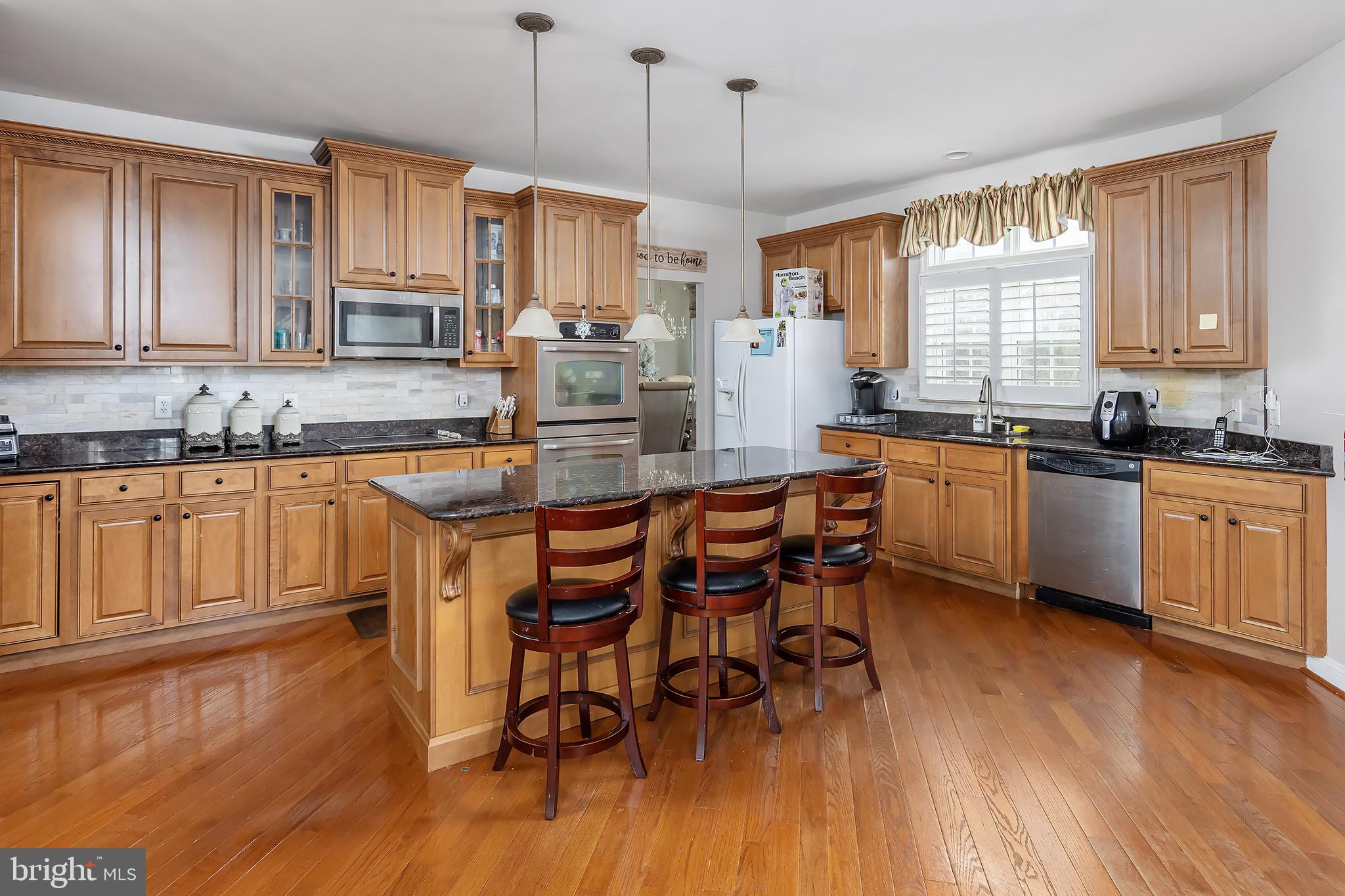 8 Curtmantle Road Mickleton, NJ 08056 - Photo 6 of 36 Center Island