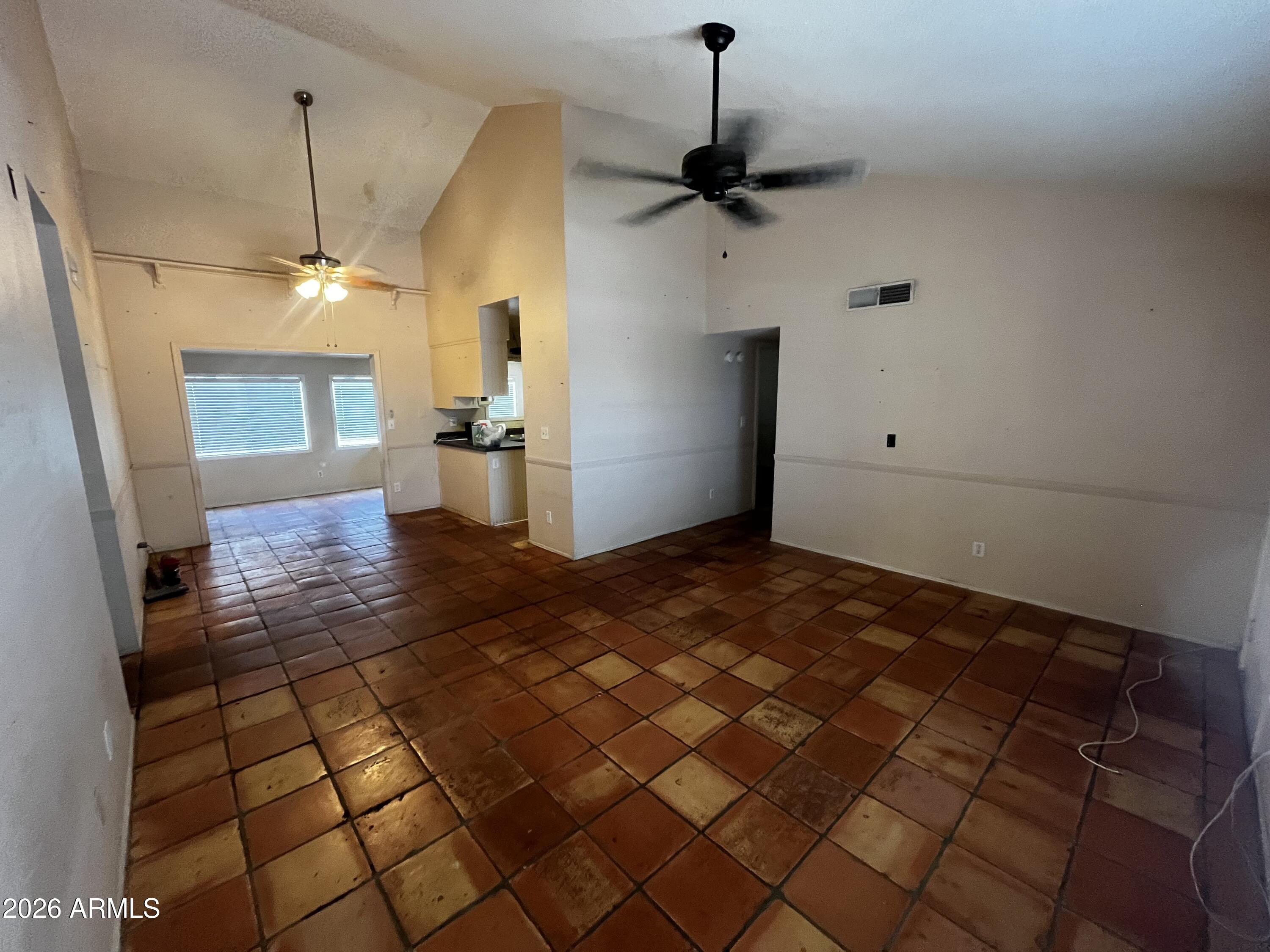 5922 West Hearn Road Glendale, AZ 85306 - Photo 9 of 45 livingroom good angle
