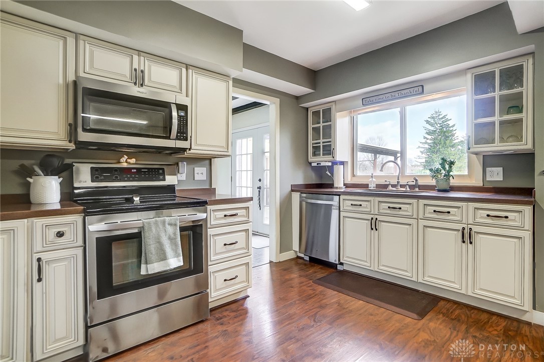4780 Bigger Road Kettering, OH 45440 - Photo 13 of 27 Gallery Image 13
