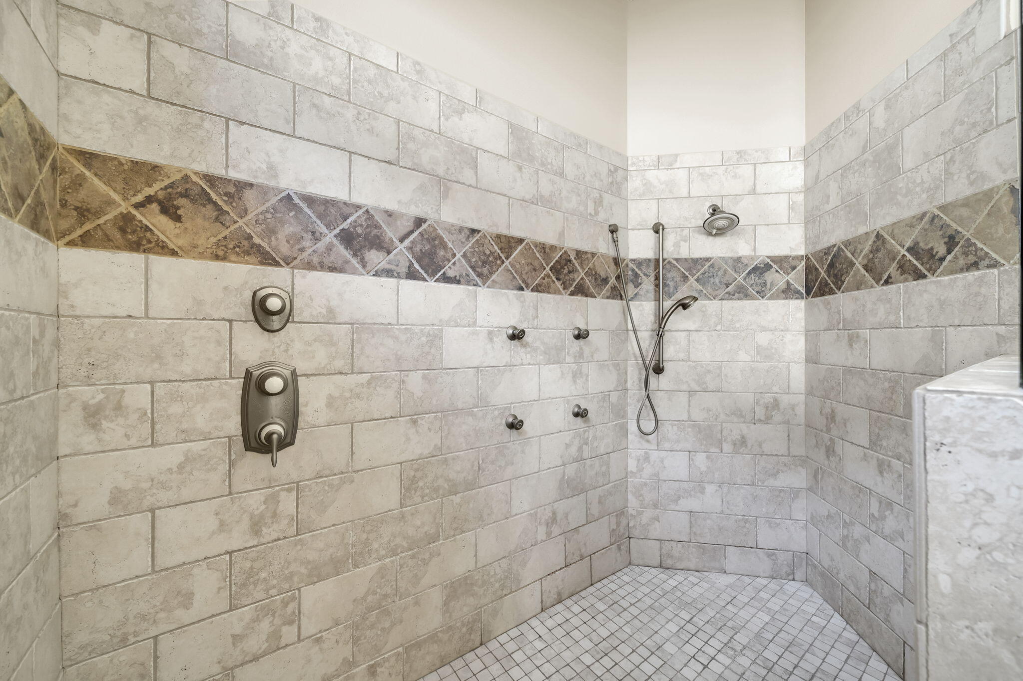 4595 Sailmaker Lane Destin, FL 32541 - Photo 25 of 50 a bathroom with a shower