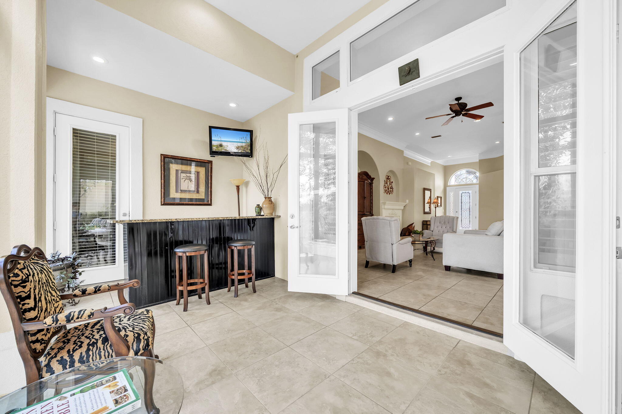 4595 Sailmaker Lane Destin, FL 32541 - Photo 39 of 50 a view of a livingroom with furniture and a livingroom