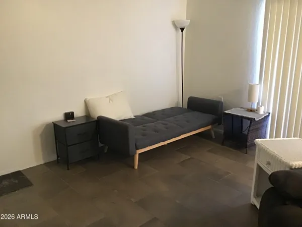 $1,050 | 12221 West Bell Road, Unit 105, Surprise, AZ 85378