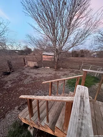 $1,500 | 738 Farm To Market Road 1283, Unit B, Pipe Creek, TX 78063