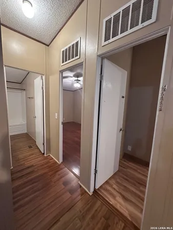 $1,500 | 738 Farm To Market Road 1283, Unit B, Pipe Creek, TX 78063