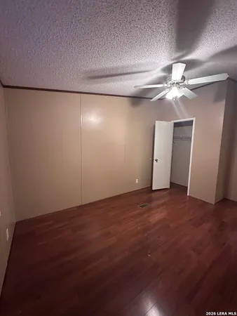 $1,500 | 738 Farm To Market Road 1283, Unit B, Pipe Creek, TX 78063
