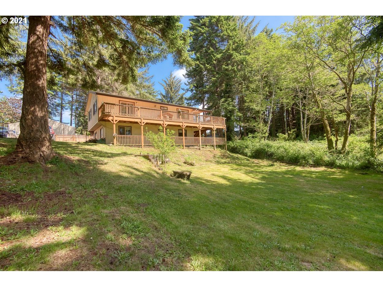 64472 Tomita Road Coos Bay, OR 97420 - Photo 1 of 32 Gallery Image 1