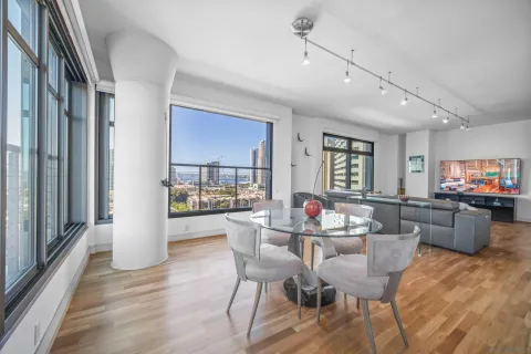 $5,200 | 645 Front Street, Unit 1506, San Diego, CA 92101