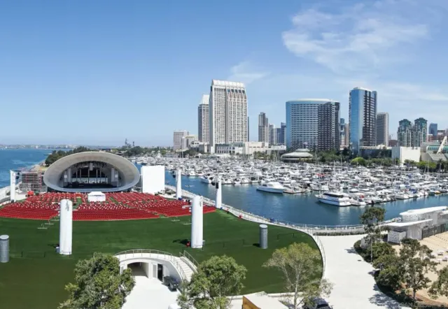 $5,200 | 645 Front Street, Unit 1506, San Diego, CA 92101