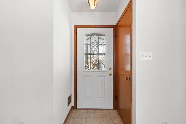 $299,900 | 1619 Orchard Drive, Manitowoc, WI 54220