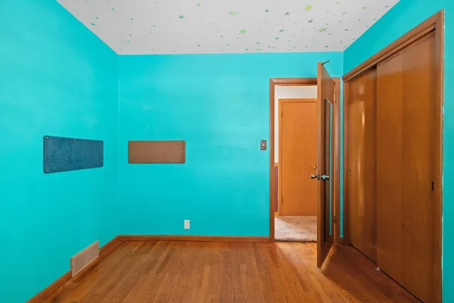 $299,900 | 1619 Orchard Drive, Manitowoc, WI 54220