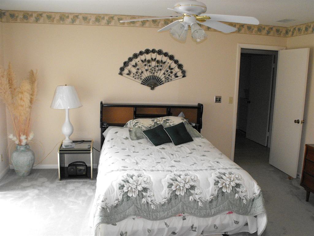 17074 Traverse Circle Jupiter, FL 33477 - Photo 6 of 18 17074 Traverse Cir 034