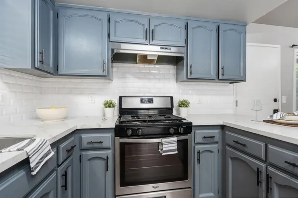 $399,900 | 3099 Ezie Avenue, Clovis, CA 93611
