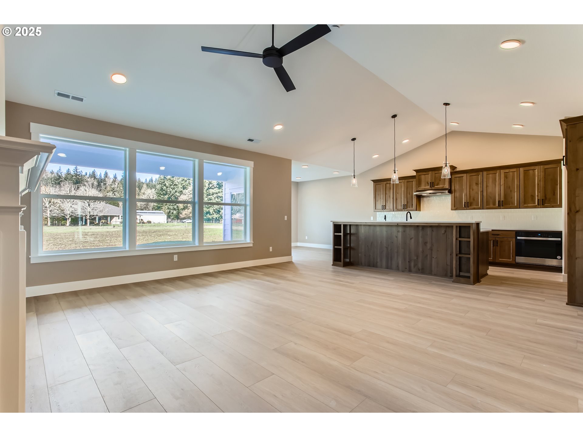 26344 South Brandt Road Mulino, OR 97042 - Photo 8 of 33 Gallery Image 8