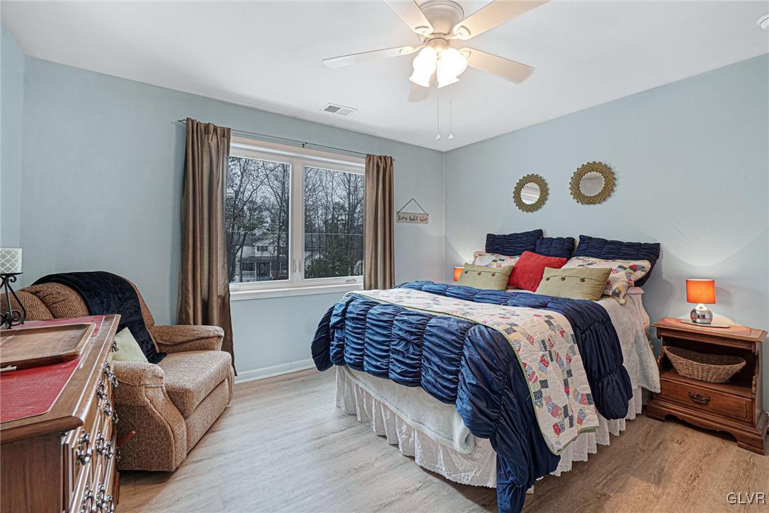 3223 Willow Grove Road Pocono Summit, PA 18346 - Photo 29 of 43 2nd Bedroom