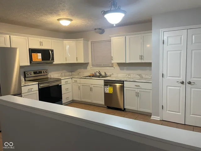 $269,900 | 8019 Douglas Fir Court, Indianapolis, IN 46236