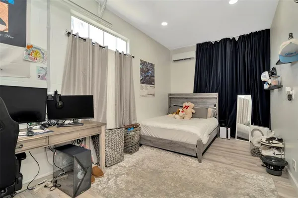 $660,000 | 4612 Netherwood Drive, Tampa, FL 33624